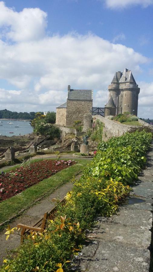 Le Clos De La Cote D'Emeraude Apartamento Saint-Benoît-des-Ondes Exterior foto